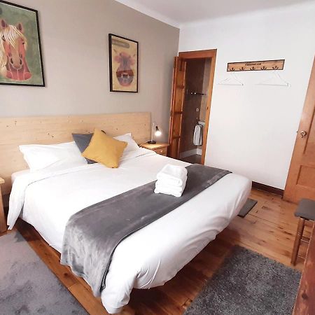 Hostal Fonda Prat Puigcerdà Eksteriør billede