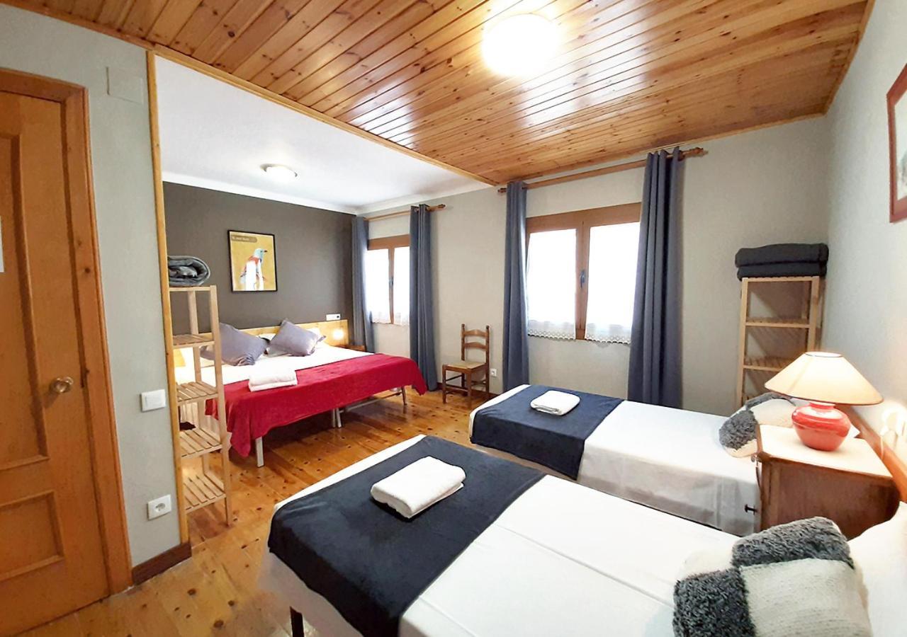 Hostal Fonda Prat Puigcerdà Eksteriør billede