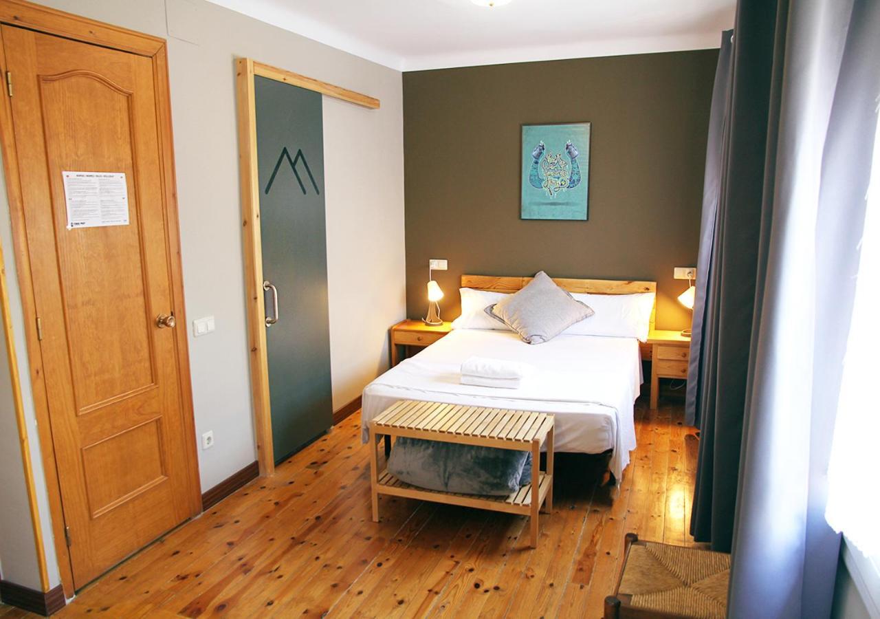 Hostal Fonda Prat Puigcerdà Eksteriør billede