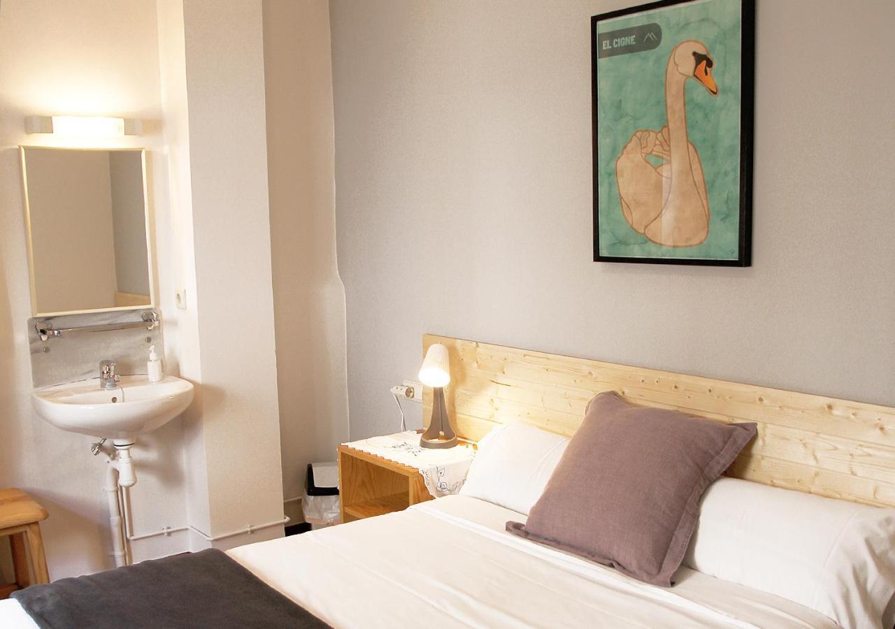 Hostal Fonda Prat Puigcerdà Eksteriør billede
